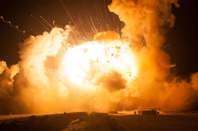 antares explosion 0006