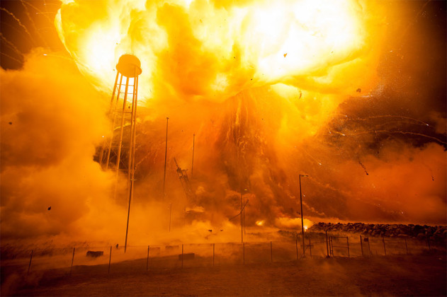 antares explosion 0008