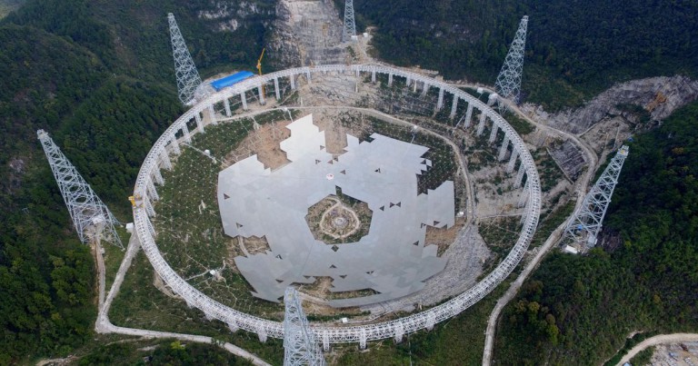 Dünyanın en büyük teleskobu uzaylıları arayacak