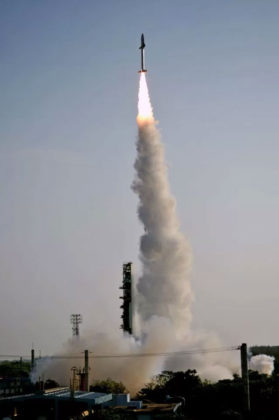 ISRO shuttle01