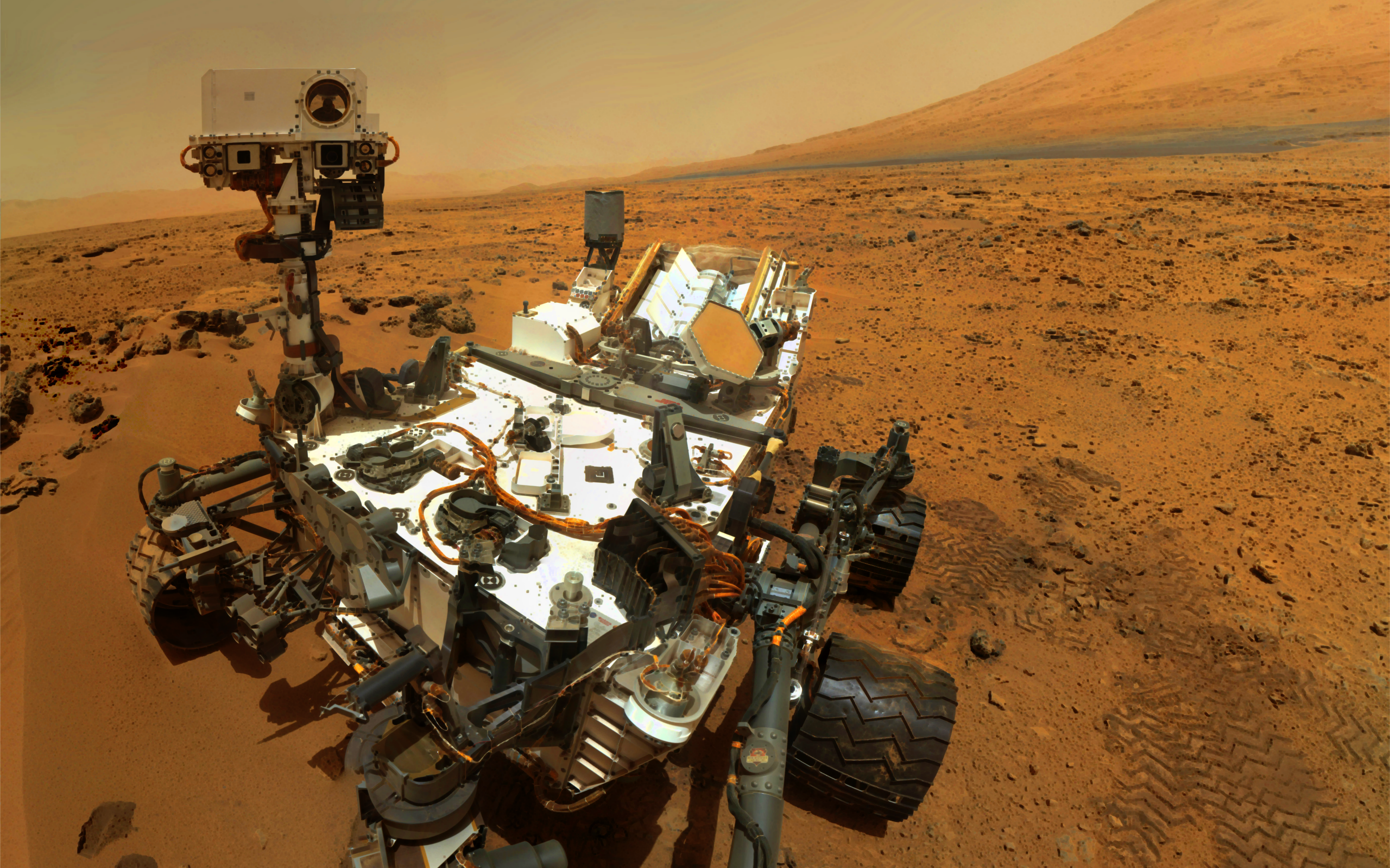 Curiosity Mars jeolojisine ait en net fotoğrafları gönderdi