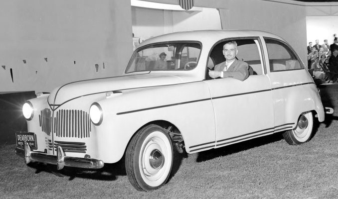 Henry Ford 1941’de çelikten daha sağlam plastik araba yapmıştı