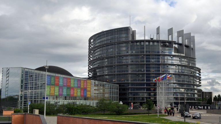 Avrupa Parlamentosu Pixabay dijitalX