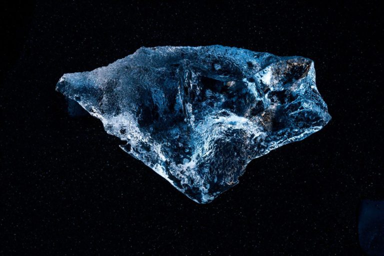 kevin langlais mineral unsplash dijitalx