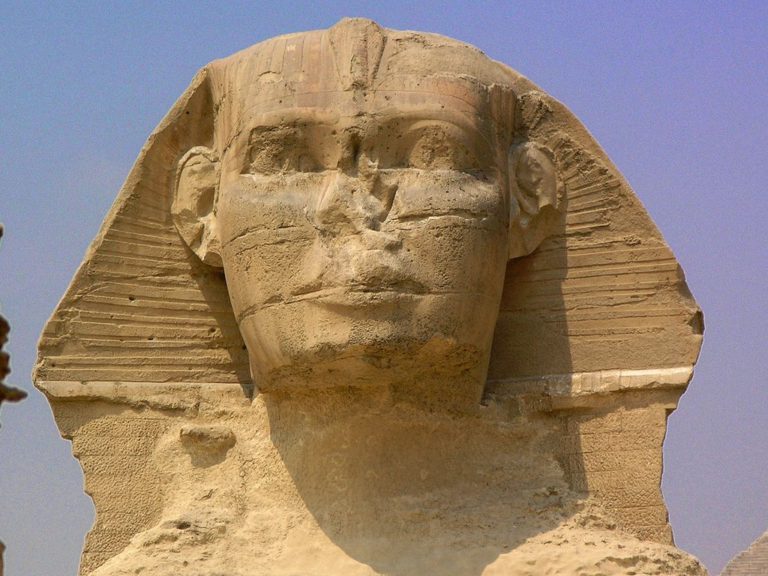 Giza Piramitlerinin ve Sfeksin sırları: Sfenks’in suratı kime ait?