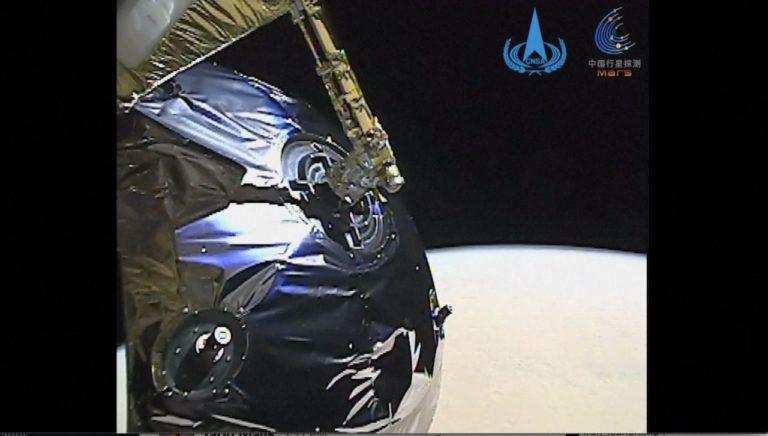 Çin Uzay Aracı Tianwen-1’in Mars Yörüngesinde Çektiği İlk Görüntüler