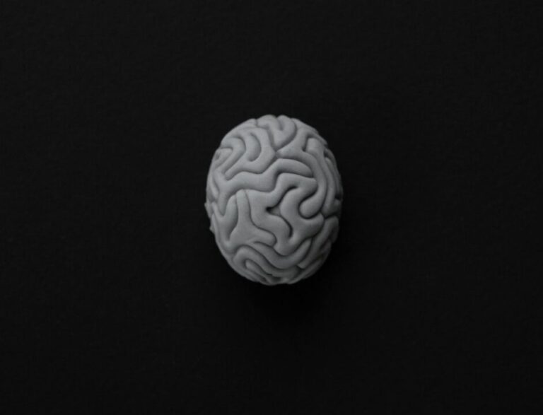 1 milimetreküp beyin dokusunun taraması 1.4 petabayt veriye sığdı
